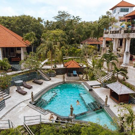 The Uluwatu Estate Hotel Pecatu Buitenkant foto