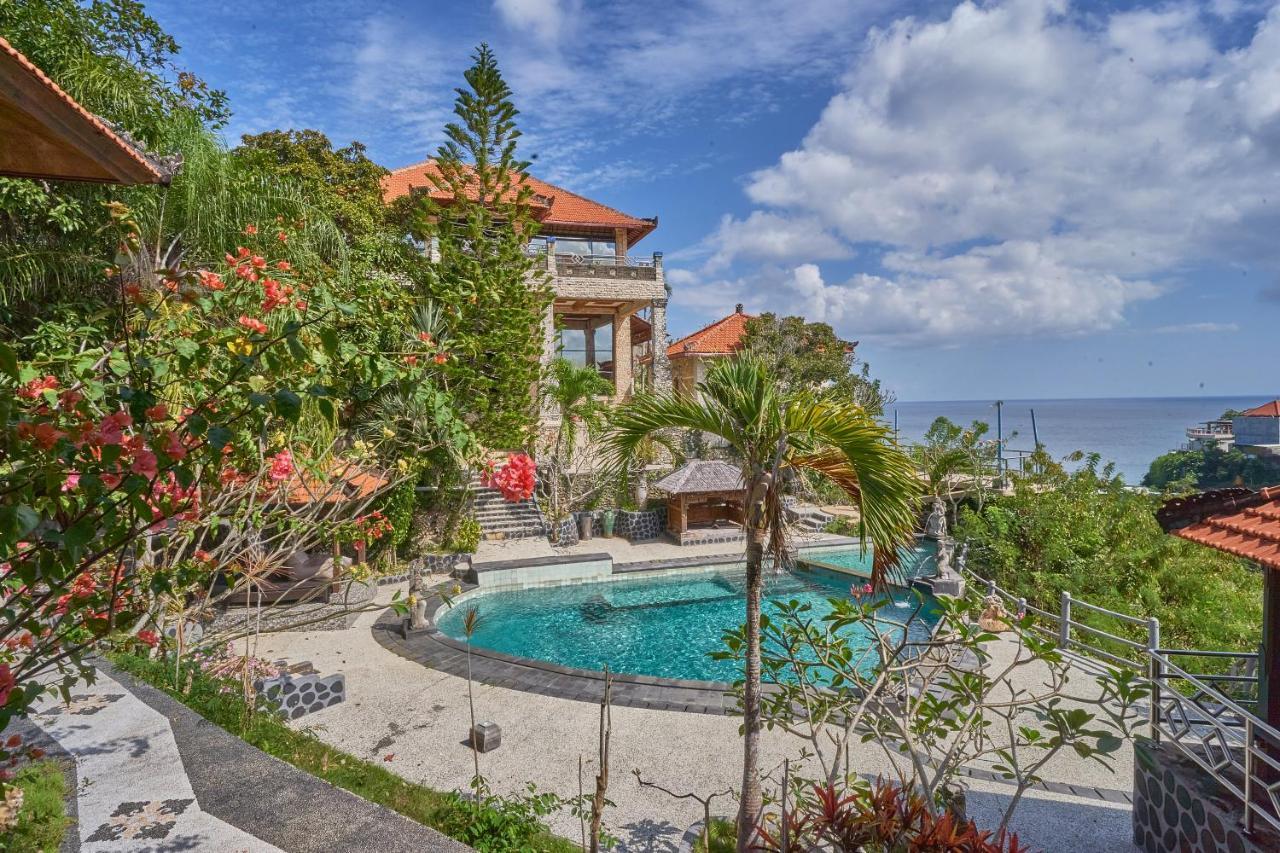 The Uluwatu Estate Hotel Pecatu Buitenkant foto