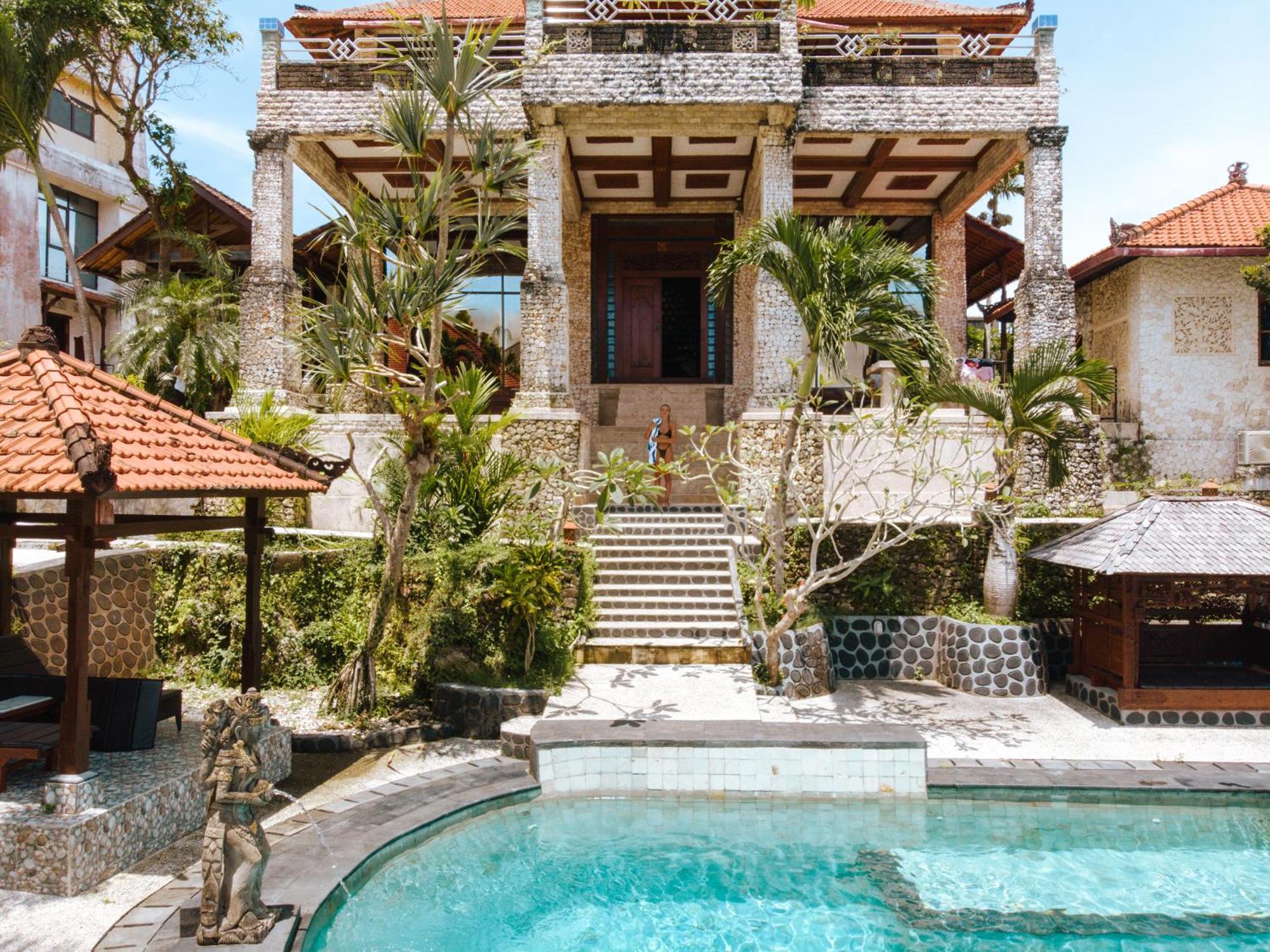 The Uluwatu Estate Hotel Pecatu Buitenkant foto